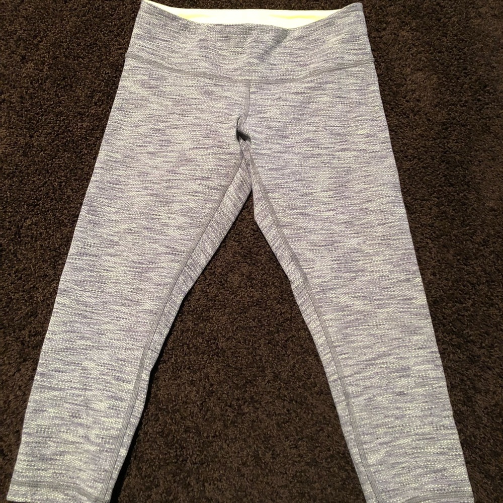 Lululemon- Wunder under crops